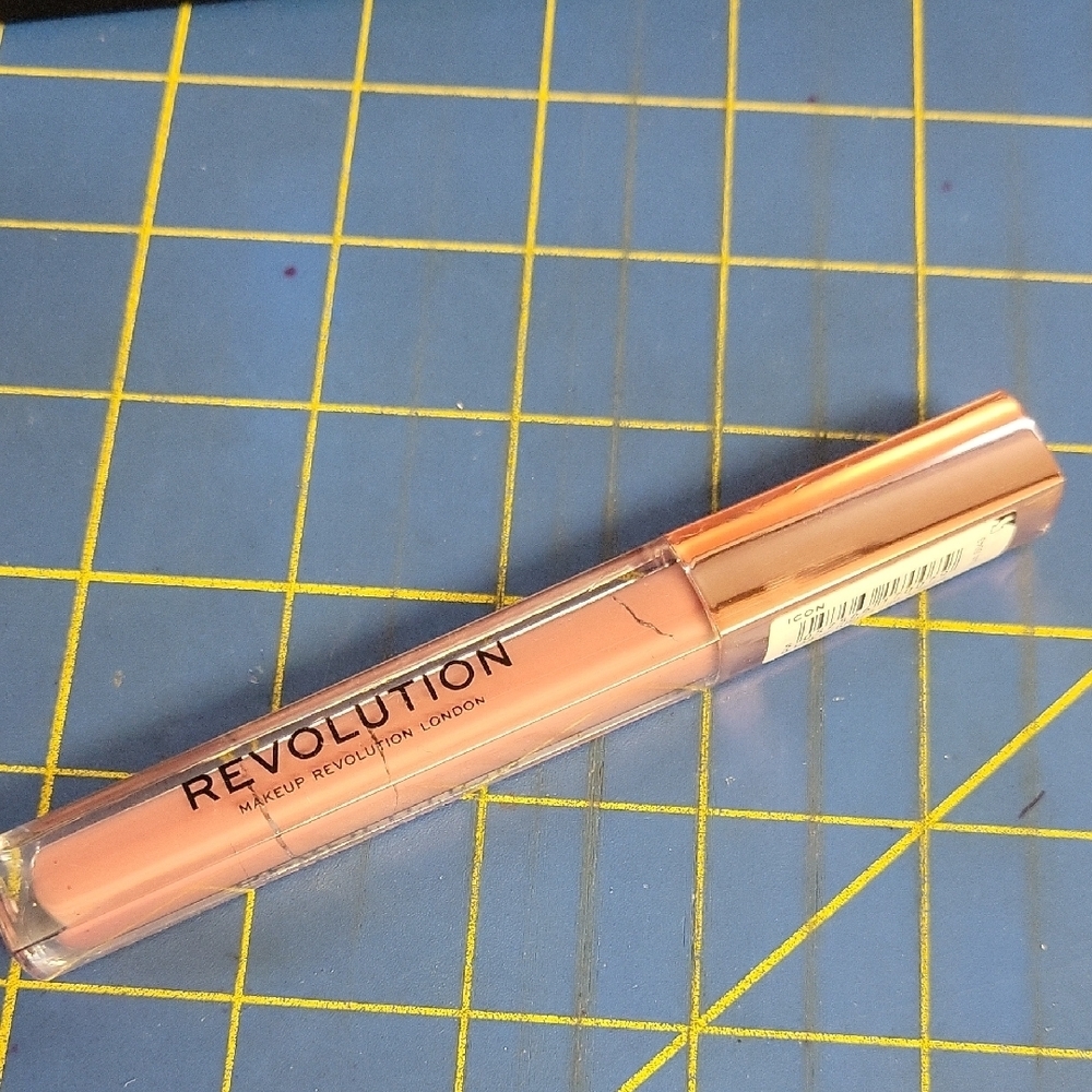 Revolution Cream Intense Shine Lipgloss Color Icon New